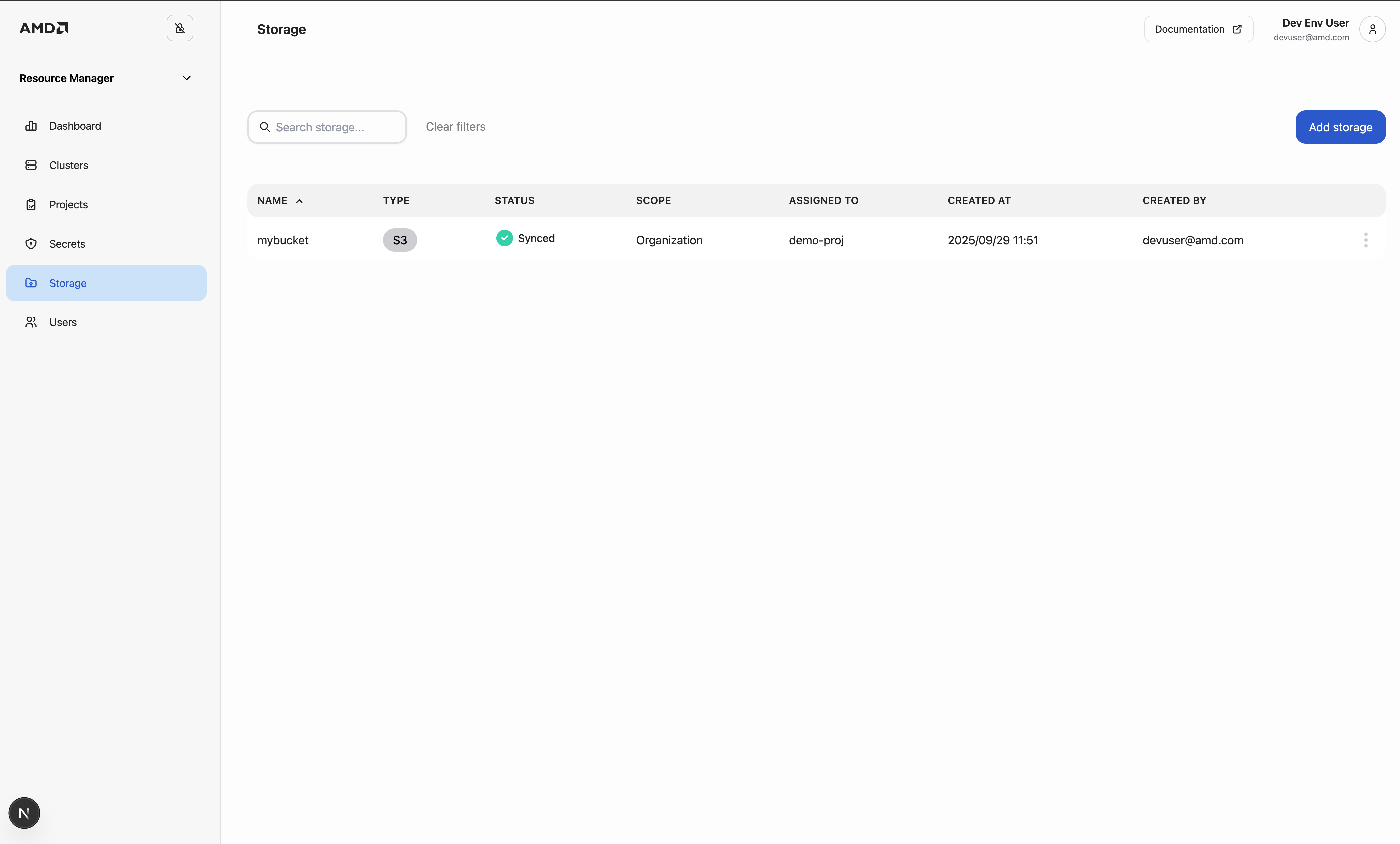 The main storage list displays all available storage.